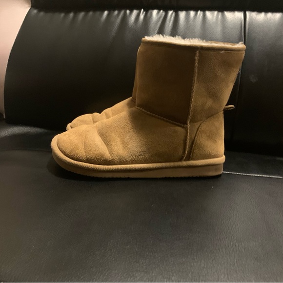 Tan/Brown Adult Used Women'sJoe fresh Boots | Size:3 but=5 mostly - Picture 7 of 7